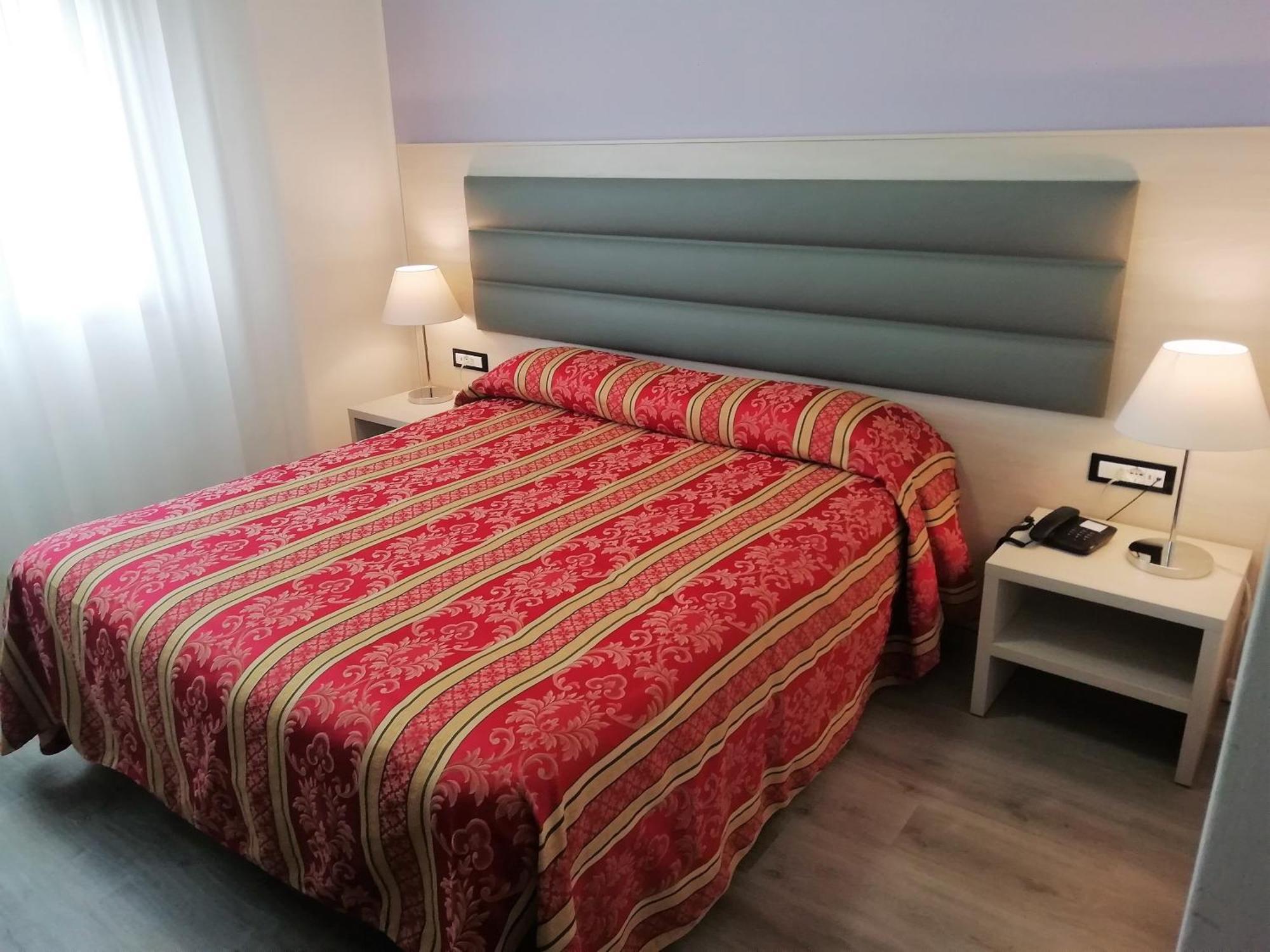 Hotel Kristall San Donà di Piave Buitenkant foto