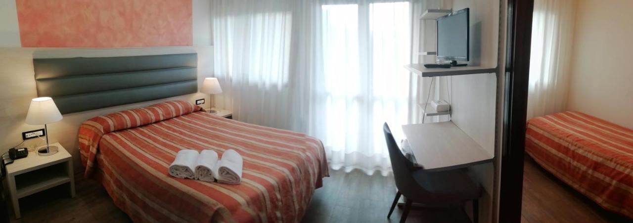 Hotel Kristall San Donà di Piave Buitenkant foto